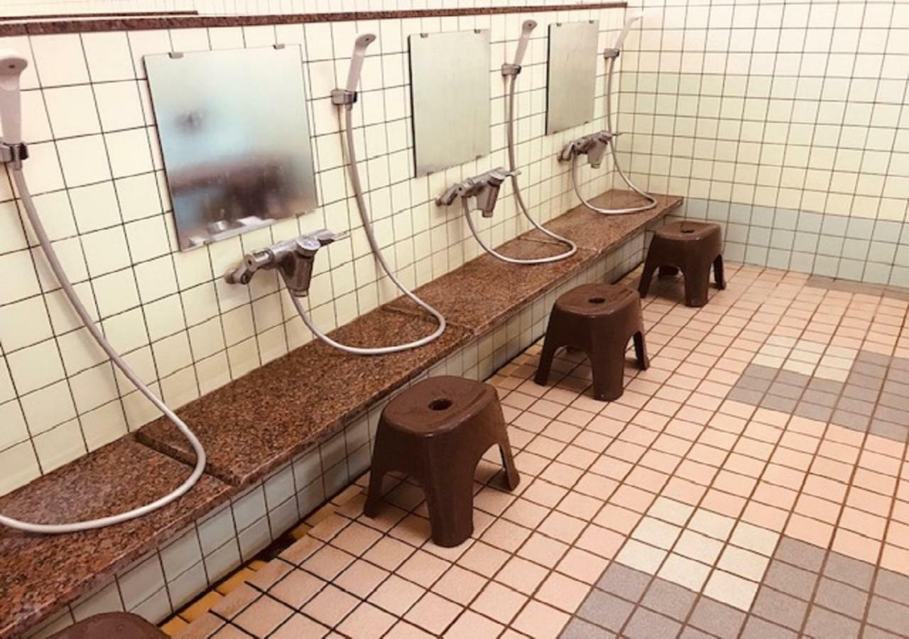 Готель Kashiwagi Onsen Hirakawa Екстер'єр фото